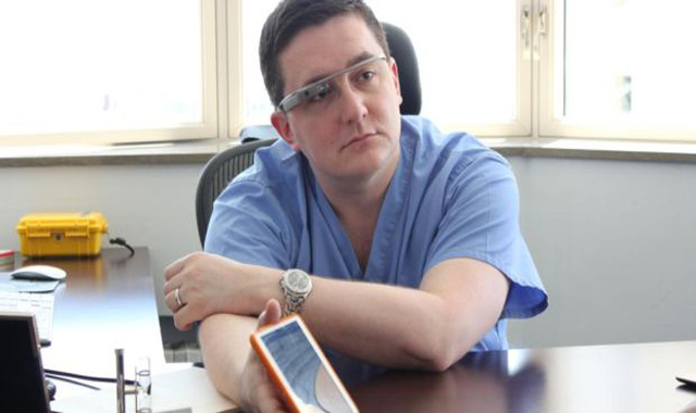 first native ipad ehr