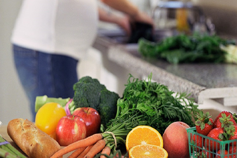 4 Ways to Not Eat Out as Much