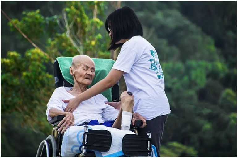 How to Make Sure Your Elderly Are Always Help in Emergencies