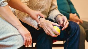 5 Ways to Help a Loved One Recover from a Stroke